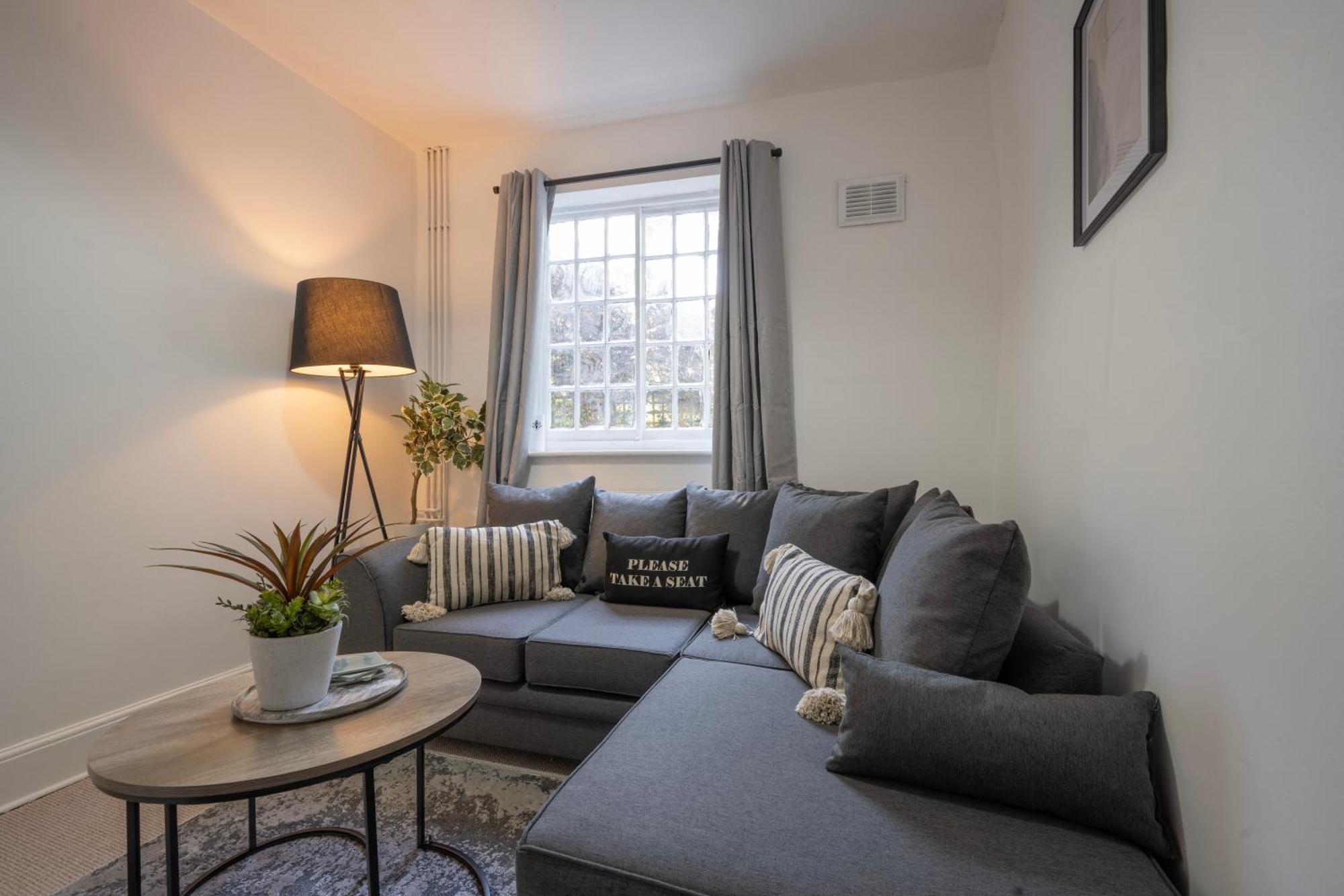 4-bedroom Holiday home